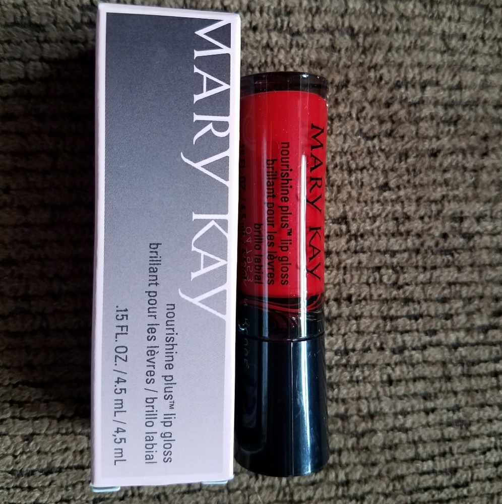 Mary Kay NouriShine Lip Gloss